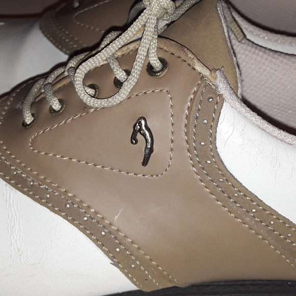 LADY FAIRWAY GOLF SHOES SZ 6 - Picture 3 of 4